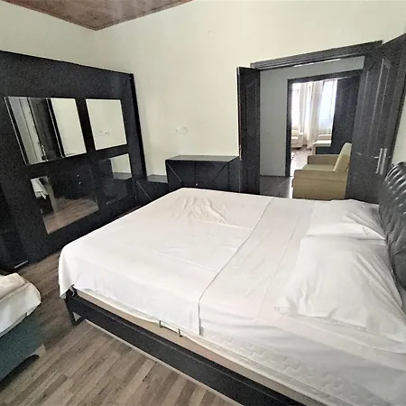 Grafen House Apart-hotel 2*