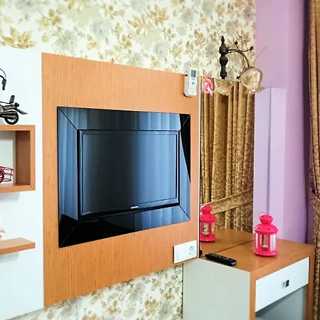 Grafen House 4*