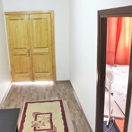 Grafen House 4*