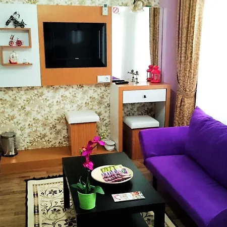 Grafen House Ξενοδοχείο με διαμερίσματα 4*