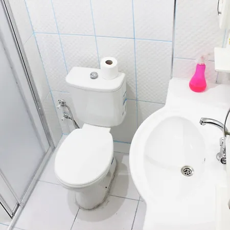 Grafen House Ξενοδοχείο με διαμερίσματα 4*